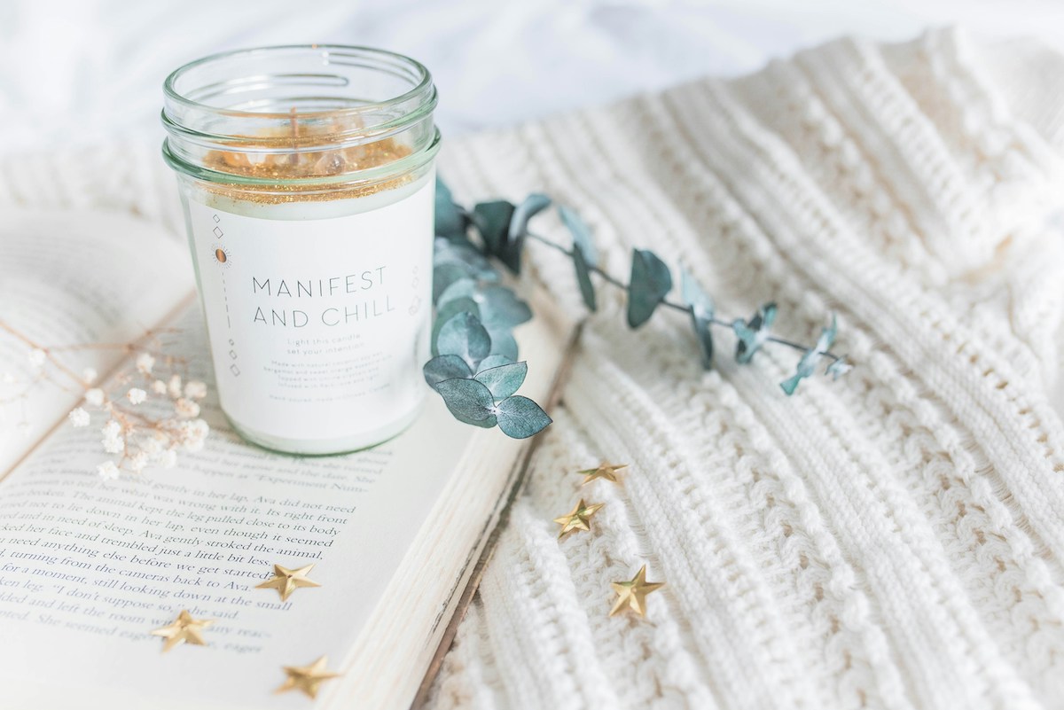 Manifestation candle with eucalyptus